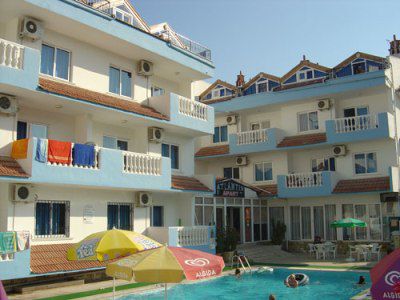Apart Otel Atlantis 3*